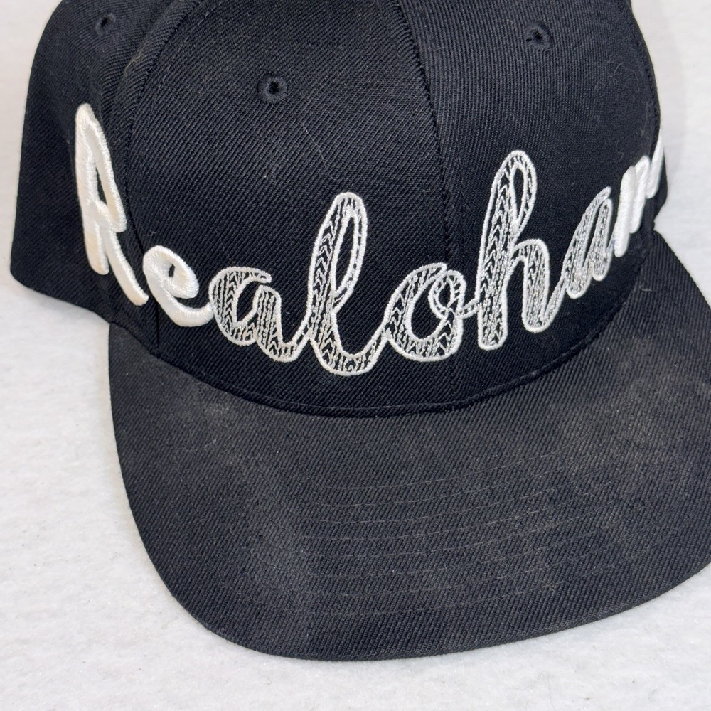 Aloha Hawaii Snapback Hat Black White Embroidered Green Underbrim Yupoong - Picture 2 of 9